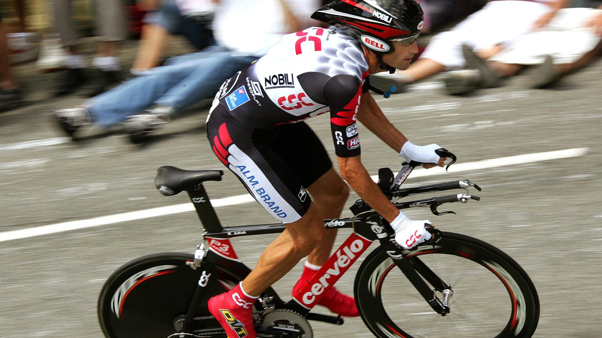 CBA常规赛转会风云：川崎前锋盯上锋线强援，利拉德或成交易筹码